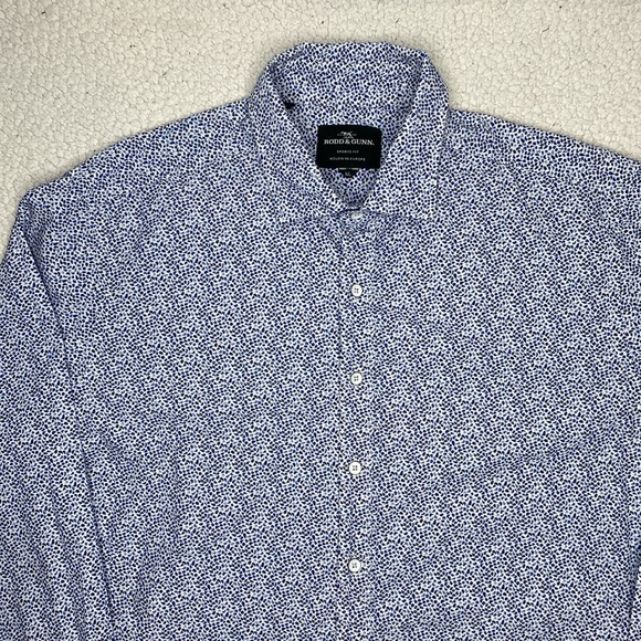 Rodd & Gunn Deep Blue Sports Fit Button Down Shirt: Size Extra Large - Picture 3 of 12